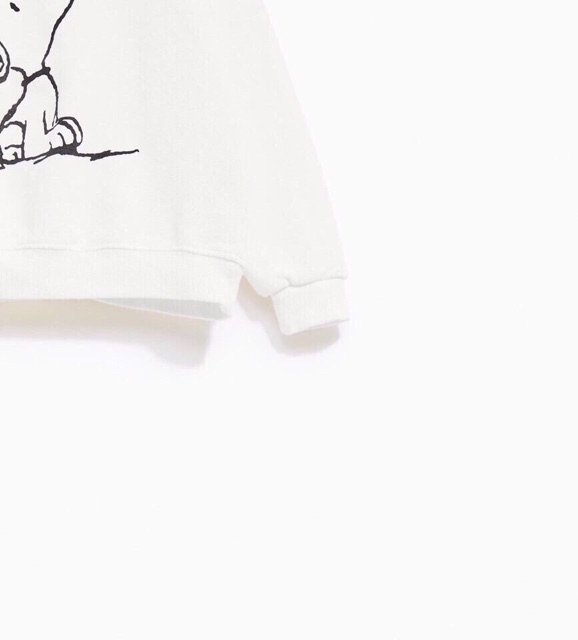 Áo nỉ da cá hoạ tiết Snoopy