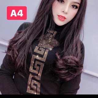 Áo đính đá.