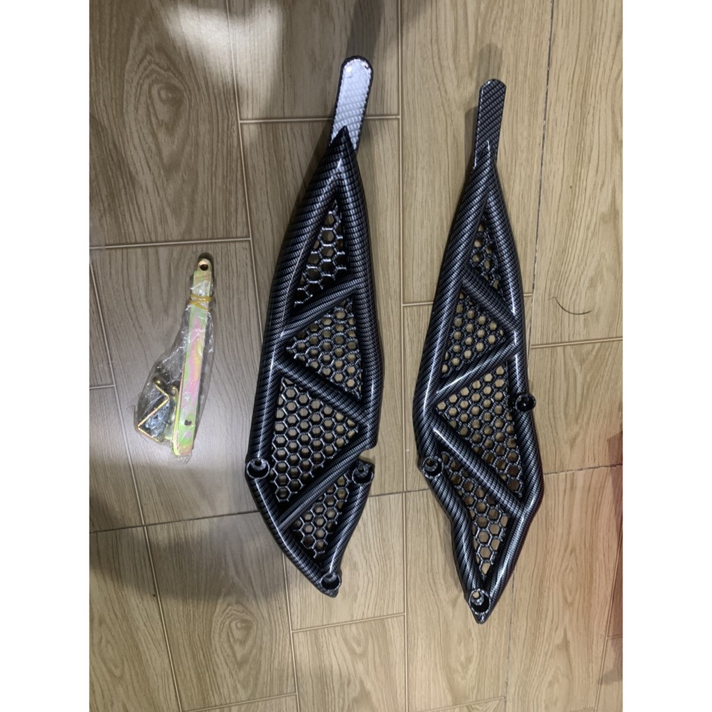Ốp sườn xe winner X màu cacbon kiểu ducati chất liệu nhựa