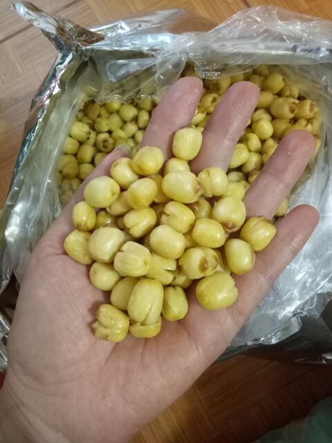 500gr hạt sen Huế  sấy giòn ăn liền