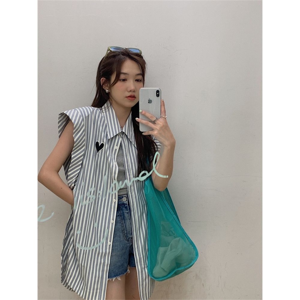 Áo cardigan Không Tay Dáng Rộng Họa Tiết Kẻ Sọc Phong Cách Hong Kong Thời Trang Mùa Hè 2022 Mới Cho Nữ