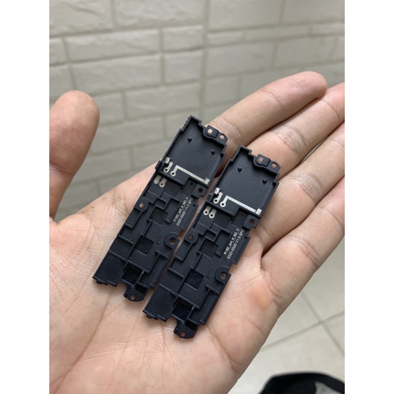 Xương Loa Ngoài Blackberry KEYone zin bóc máy
