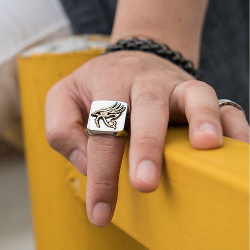 Golden Eye of Horus Fashion Men's Punk Ring Jewelry