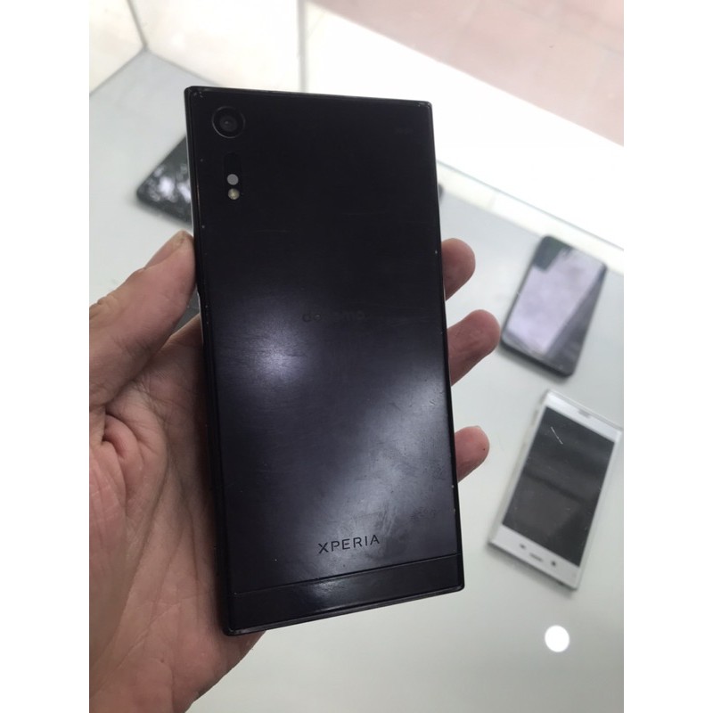 Điện thoại sonyxz32gb zin đẹp giá siêu rẻ