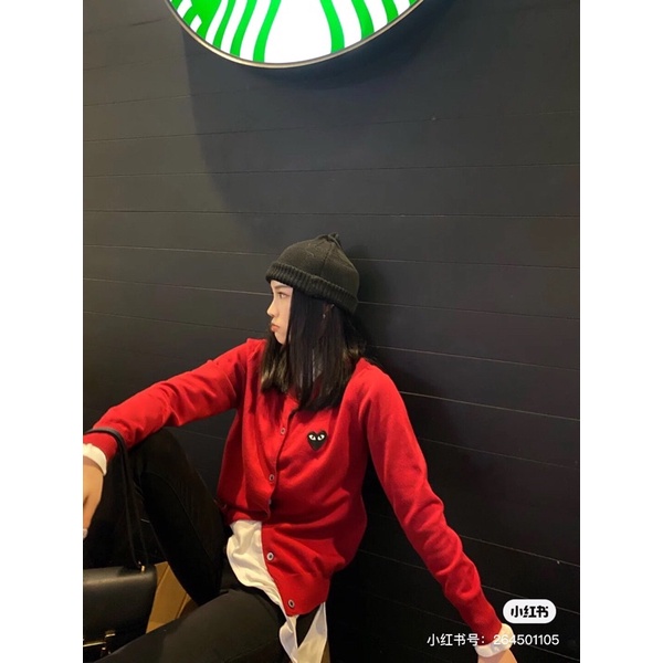 Áo Cadigan len Play CDG thêu trái tim