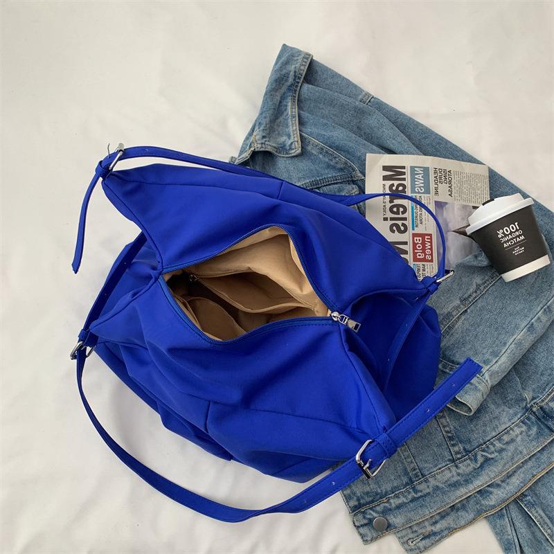 Túi Đeo Vai Bằng nylon Màu Trơn Sức Chứa Lớn Thời Trang Cho Nữ