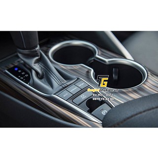 Ốp nội thất vân gỗ cho Toyota Camry 2.5Q 2019-2020 Cao cấp