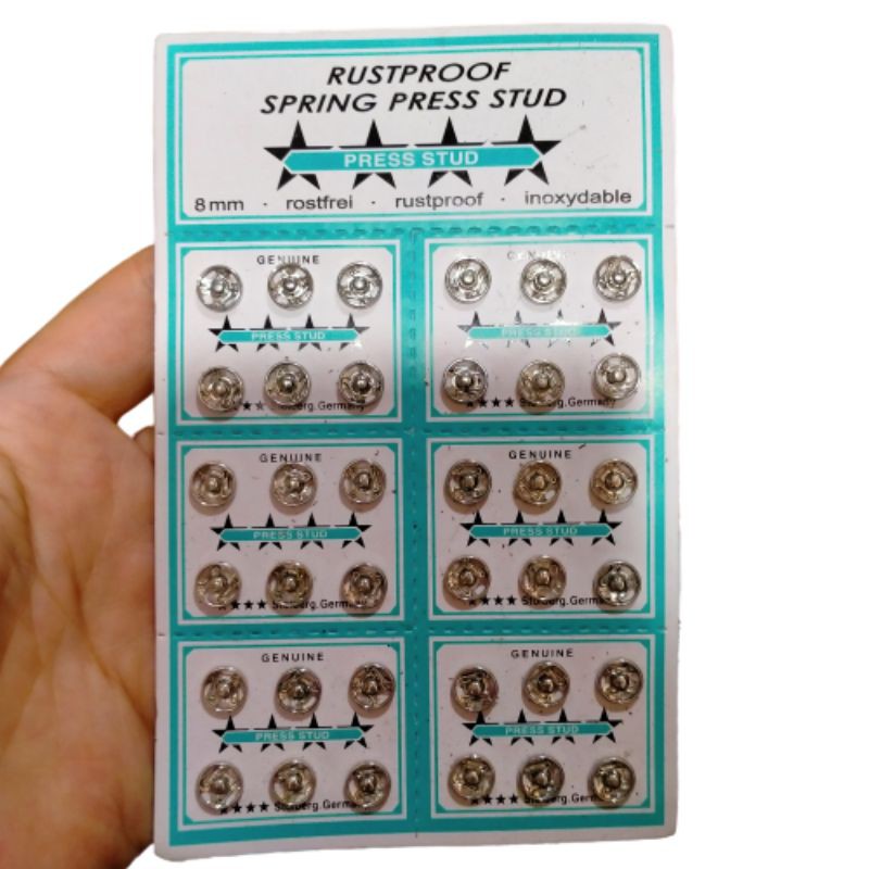 Cúc bấm áo dài