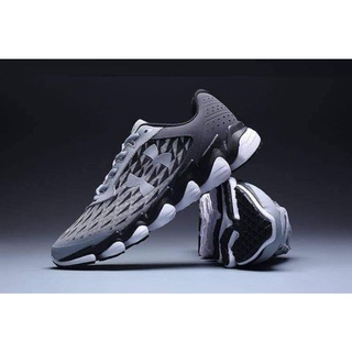 Sneakers chạy bộ Under Armour