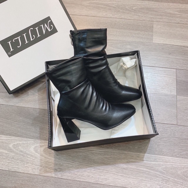 Bốt boot lửng nhăn gót cách điệu fullbox hàng quảng châu cao cấp | BigBuy360 - bigbuy360.vn