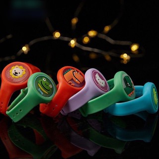 Đồng hồ tinh dầu đuổi muỗi có đèn - Vòng đeo tay có đèn led hương tinh dầu đuổi muỗi cho bé - Baby Toys