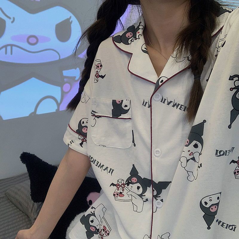 SANRIO Bộ Đồ Ngủ In Họa Tiết Dễ Thương Cho Nữ