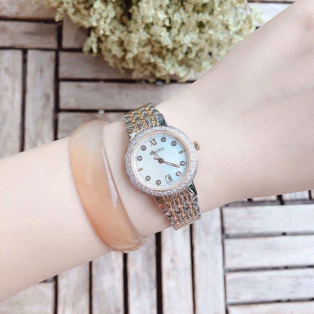 Đồng hồ nữ hiệu Bulova