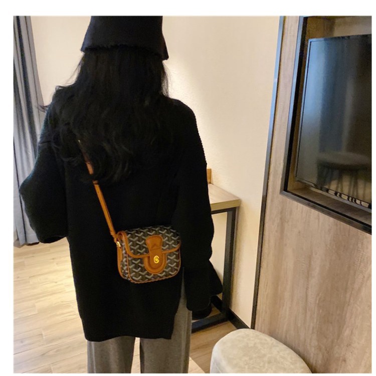 Túi đeo chéo hình vuông nhỏ Thiết kế mới thời trang phong cách Hàn Quốc 2022