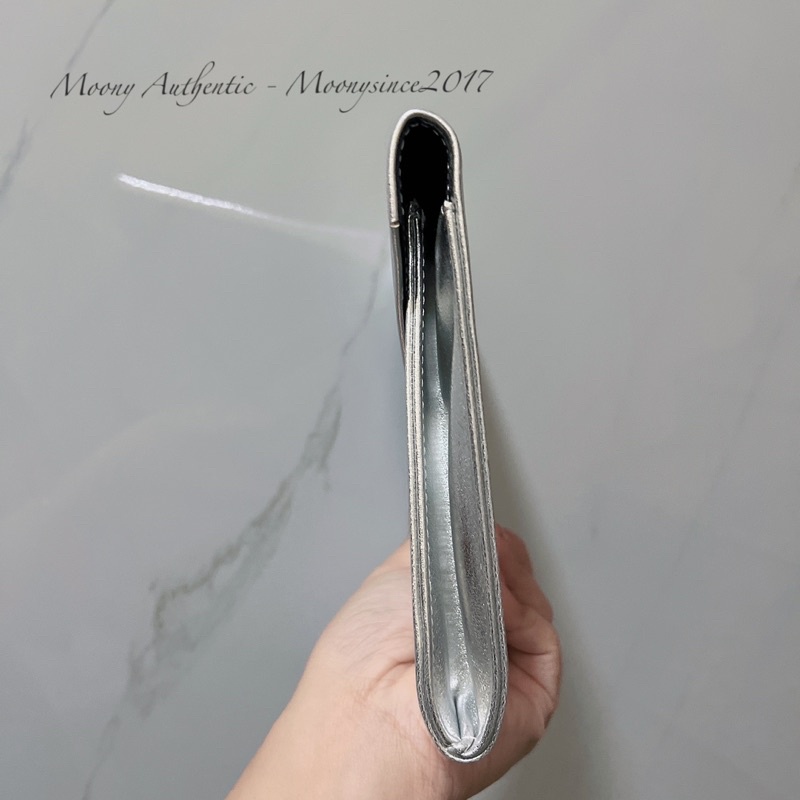 Ví / bóp gift mà xám bạc