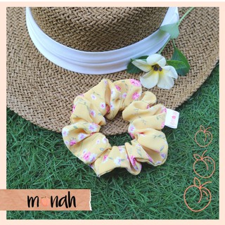 Dây buộc tóc, cột tóc scrunchie lụa vàng họa tiết xinh xắn trẻ trung