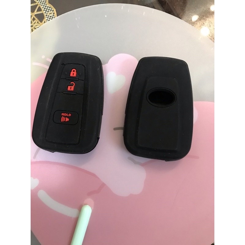 Silicone bọc chìa khoá oto toyota 4 nút cơ