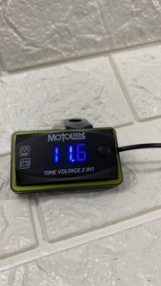 đồng hồ đo volt kèm báo giờ gắn xe máy