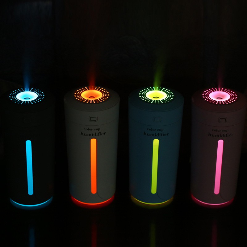 [máy giữ ẩm] Cangkir lampu warna-warni humidifier cahaya berwarna-warni mini desktop kantor rumah bisu mobil USB aroma