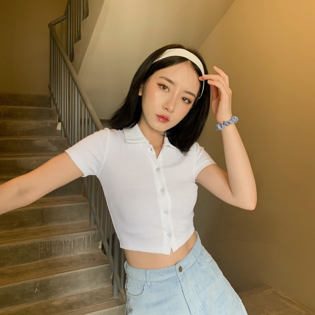 Usthebasic - Áo Croptop nữ cổ polo UTB Basic Polo Croptop