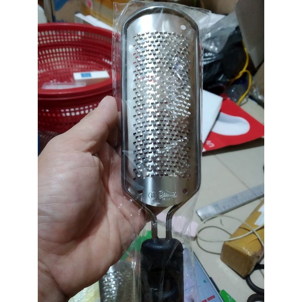 chà gót cầm tay inox và thép trắng.. tiện lợ chà da chết chân tay móng nail