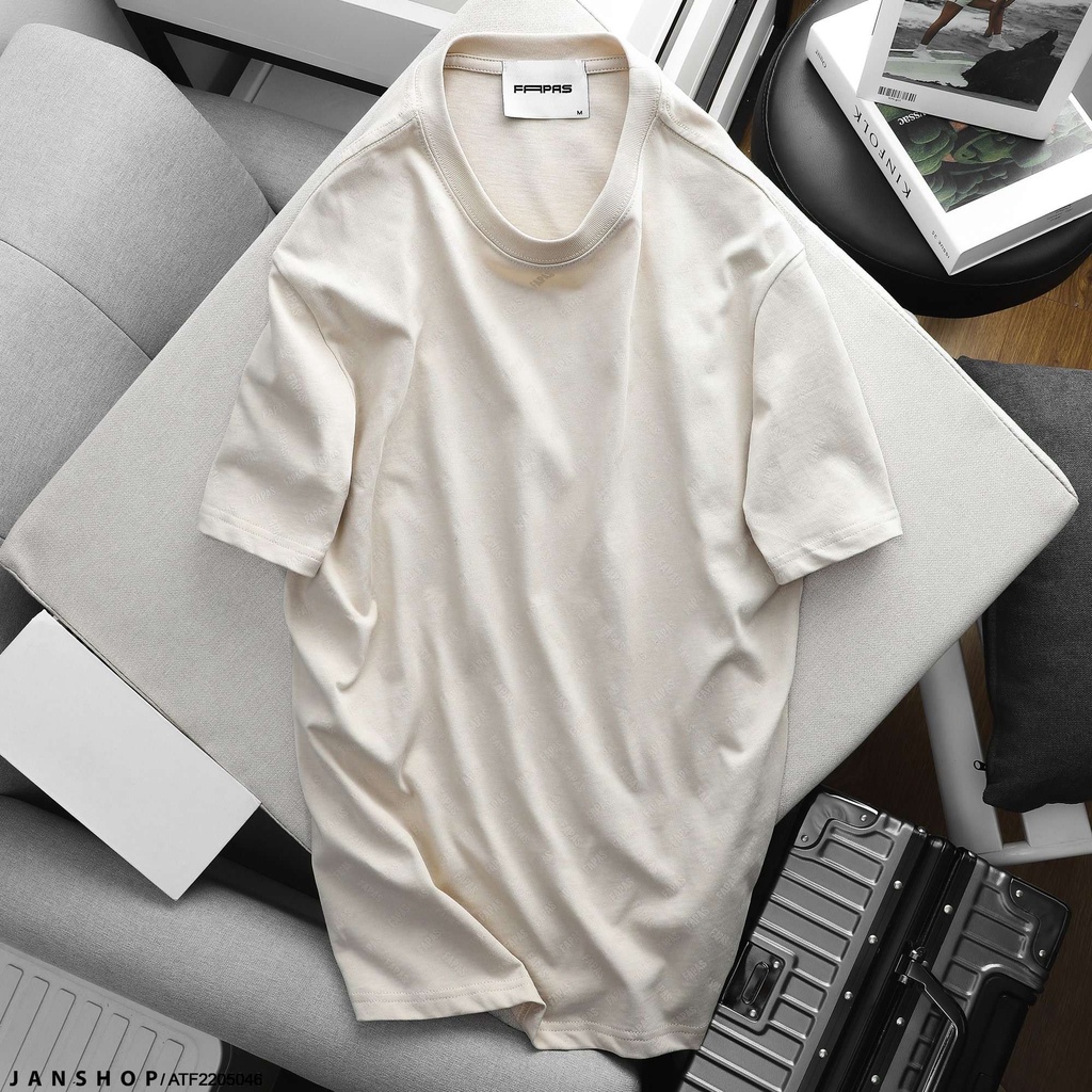 Áo Thun In Logo Chìm Với 3 Gam Màu Trắng Đen Be Dành Cho Các Bạn Nam Thích Sự Đơn Giản Nhưng Không Đơn Điệu