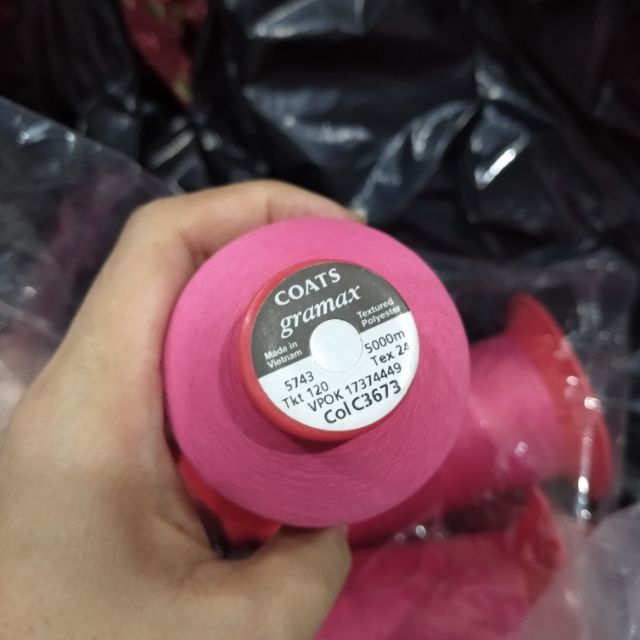 Chỉ vắt sổ màu hồng Coats