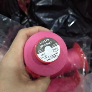 Chỉ vắt sổ màu hồng Coats