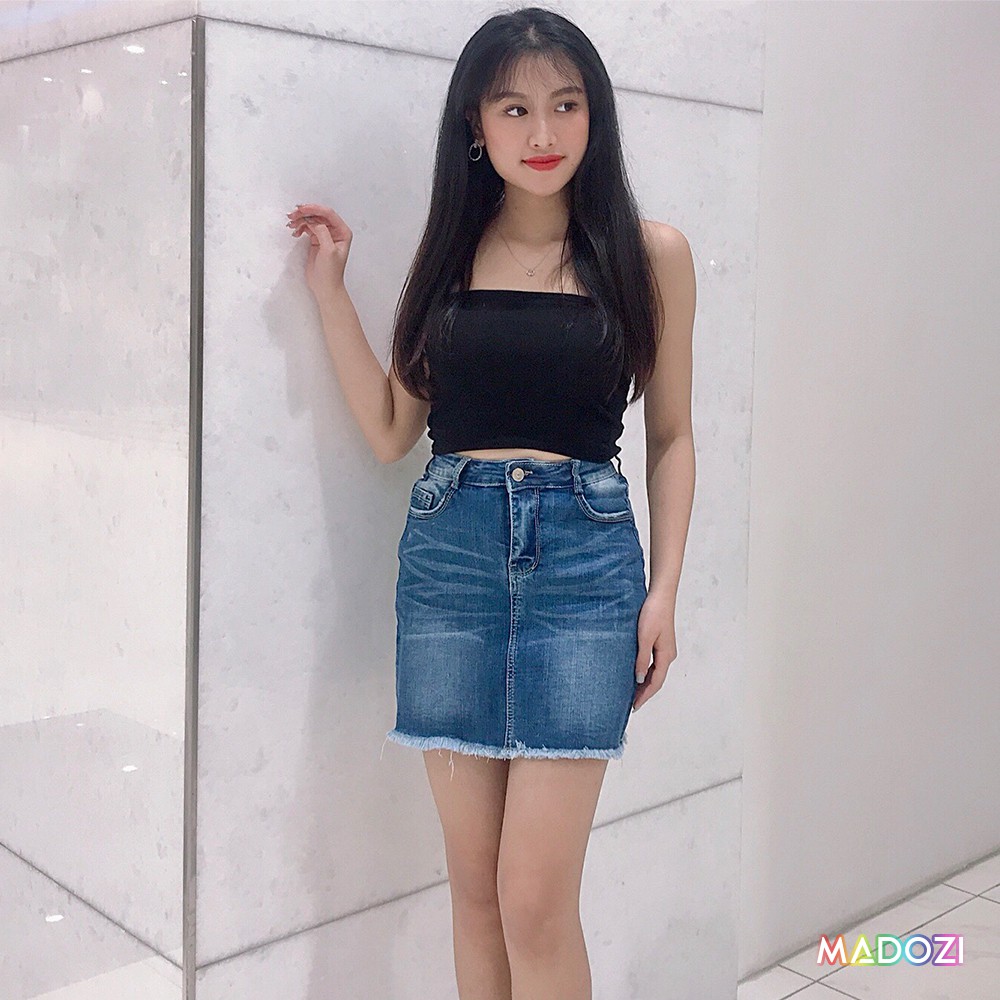 Chân váy ngắn gấu tua rua chất jeans cotton màu xanh sáng | BigBuy360 - bigbuy360.vn