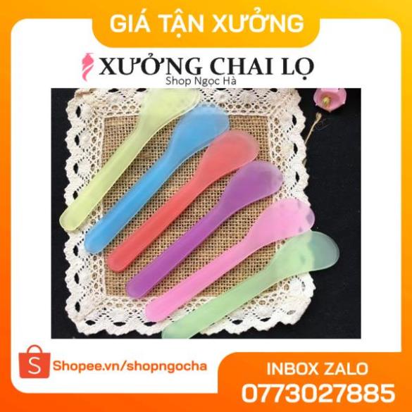 [GIÁ TỐT NHẤT] Que nhựa dùng trong spa , muỗng kem , phụ kiện du lịch