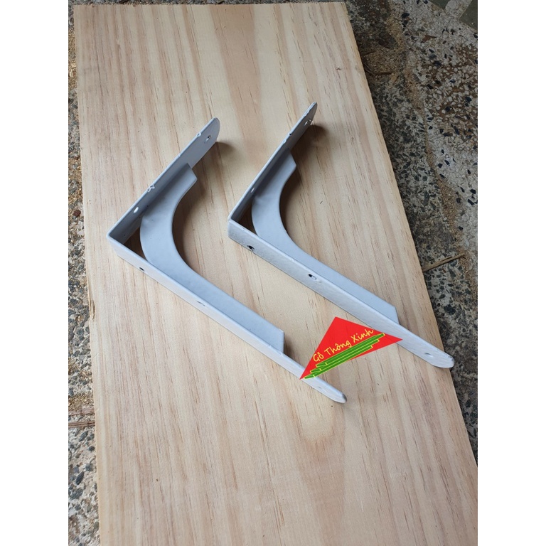 Cặp giá đỡ kệ gỗ dài 30cm bằng sắt đã sơn màu trắng rất chắc chắn chịu lực tốt trên 30kg