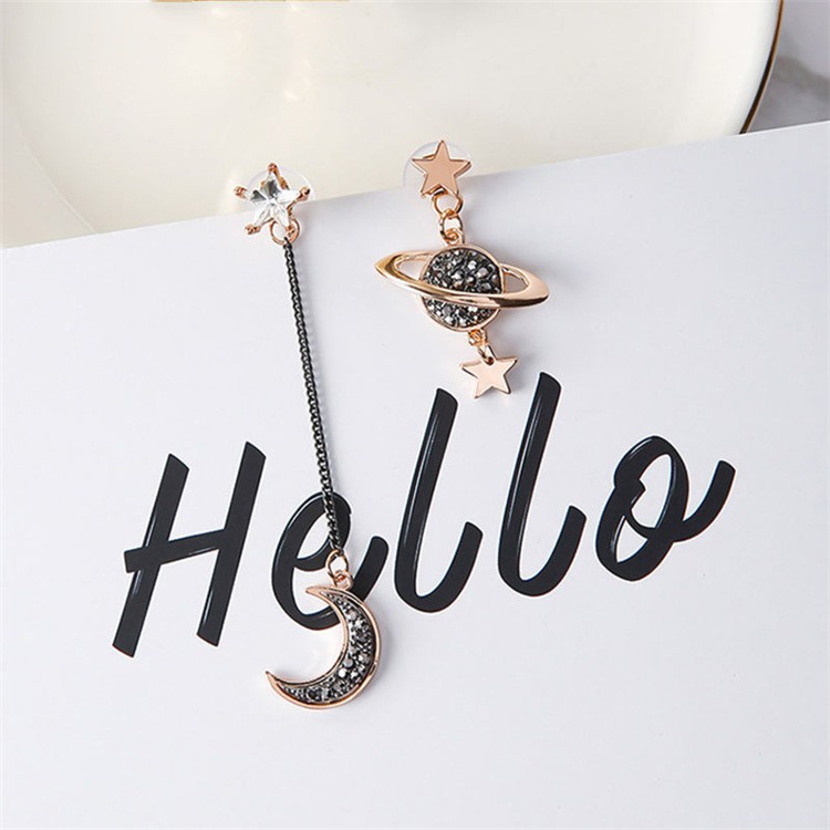 Bông tai hi ̀ nh mă ̣ t trăng / ngôi sao đi ́ nh đa ́ xinh xă ́ n