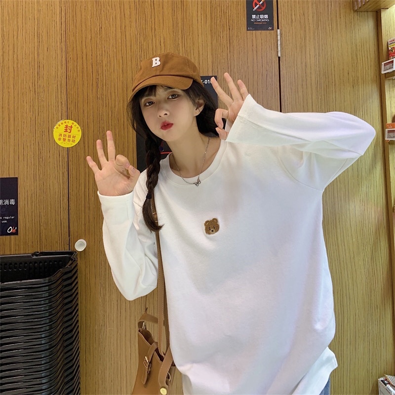 Áo Thun Dài tay Nữ cổ tròn form rộng, chất Nỉ bông dày dặn, hình gấu cute - Hàng QC | BigBuy360 - bigbuy360.vn