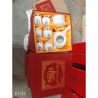 HỘP XI ĐỰNG ẤM CHÉN LÓT LỤA