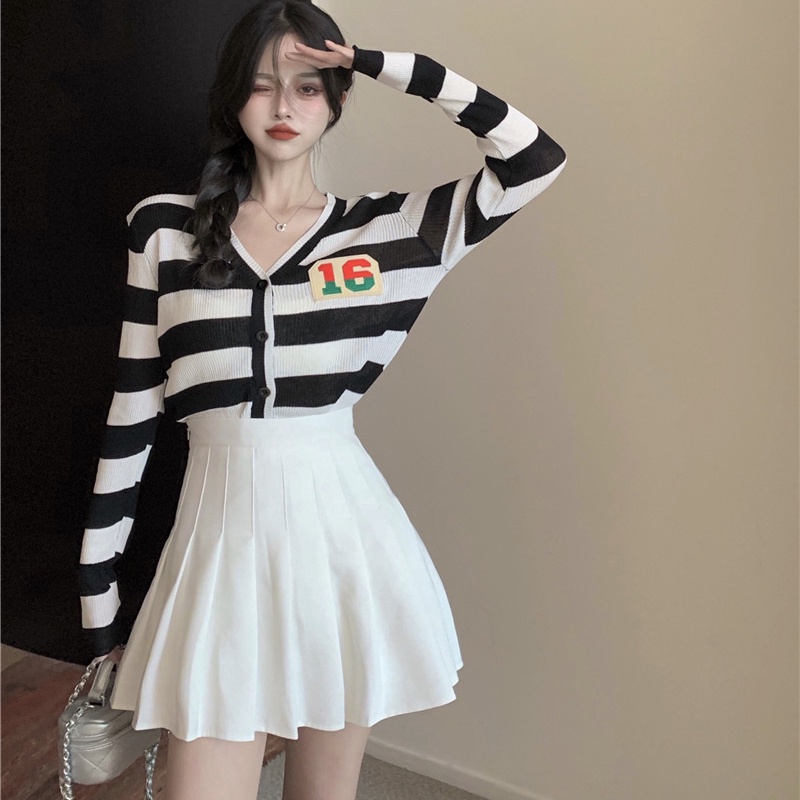 -#Áo Khoác Cardigan Dệt Kim Tay Dài Cổ Chữ v Họa Tiết Kẻ Sọc Dáng Rộng Thời Trang Mùa Hè Cho Nữ