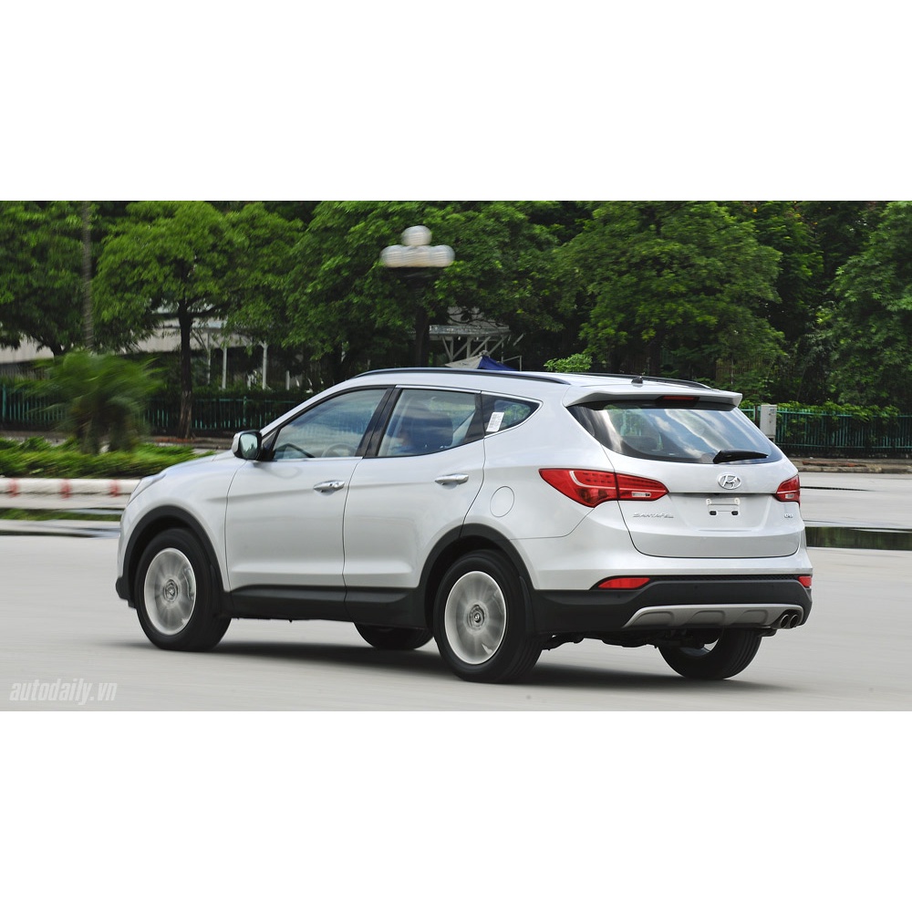 CHẮN BÙN LÒNG DÈ SAU NHỰA LẮP CHO XE HYUNDAI SANTAFE 2012 - 2017