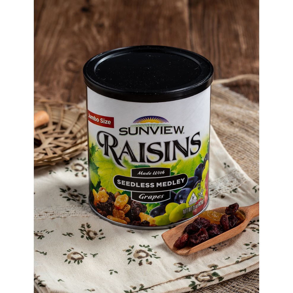 Nho khô hỗn hợp Sunview Raisins hộp 425gr ( Date 2/3/2022)