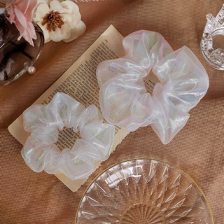 Dây buộc tóc Scrunchies màu trắng có 2 size
