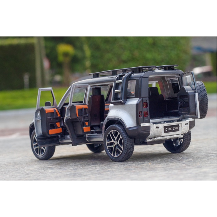 Mô hình xe ô tô Land Rover Defender tỉ lệ 1:24 kim loại hãng CHEZHI oto đồ chơi bé trai vỏ sắt trưng bày o to SUV mini