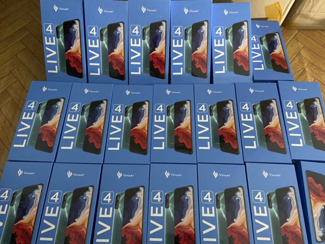 Điện thoại Vsmart Live 4 Ram 6GB Rom 64GB ( Bảo hành chính hãng 18 tháng) | BigBuy360 - bigbuy360.vn