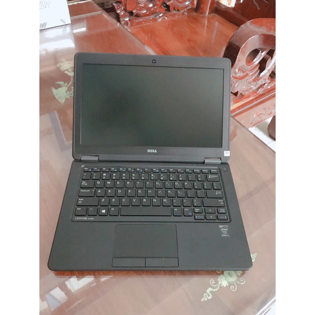 Bán Dell latitude E7250, i7, ssd siêu nhanh, giá tốt