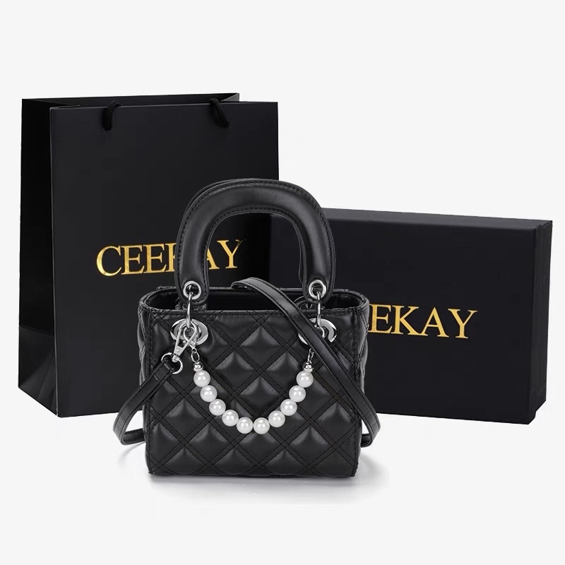 Túi đeo chéo trần trám CeeKay, túi xách cho nữ mix dây ngọc, quai tròn sang trọng hottrend 2022