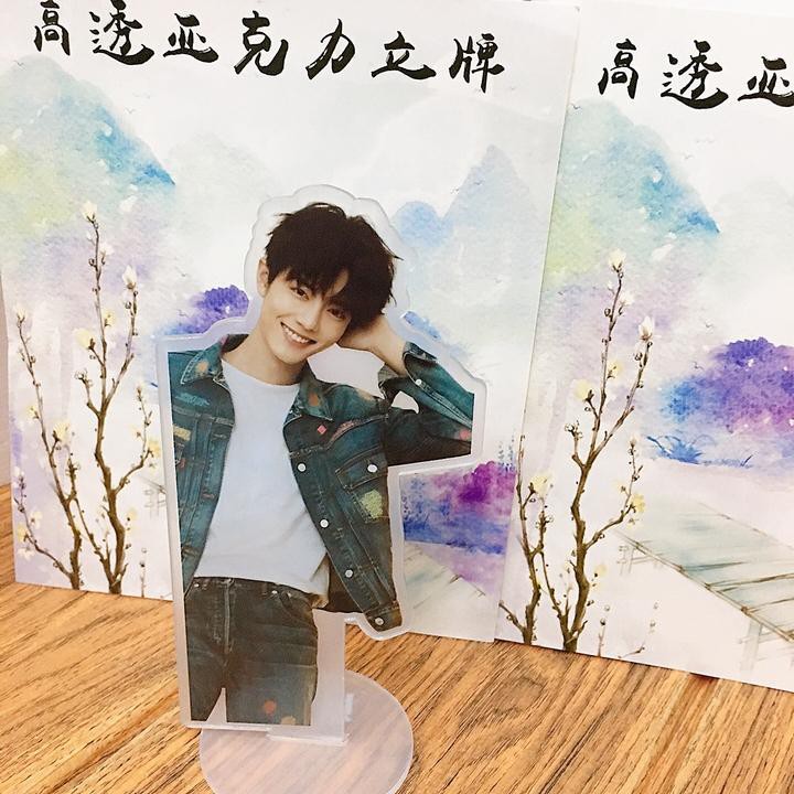 Standee Trần Tình Lệnh Tiêu Chiến Vương Nhất Bác Ma Đạo Tổ Sư mô hình trưng bày để bàn Lam Vong Cơ Ngụy Vô Tiện