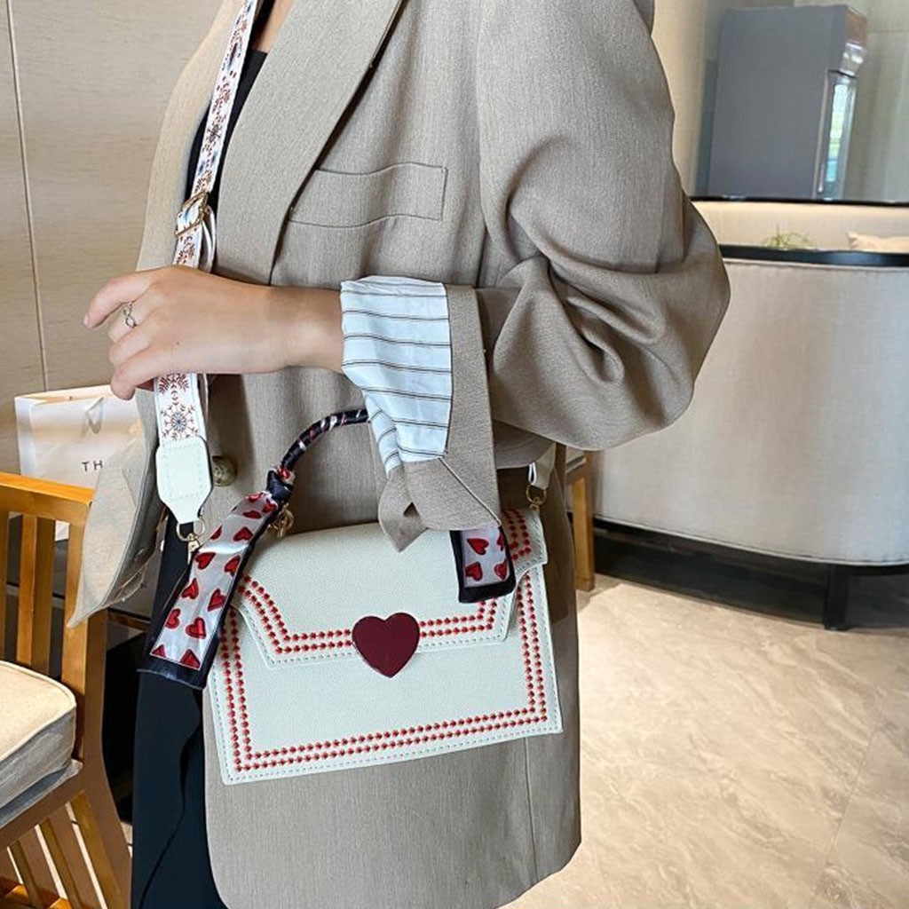 Túi Xách JADENTX12 Túi Đeo Chéo Nữ Kết Hợp Cầm Tay Dây Quấn Họa Tiết Thêu Nắp Trái Tim Ngọt  Ngào Chính Hãng JADEN STORE | BigBuy360 - bigbuy360.vn