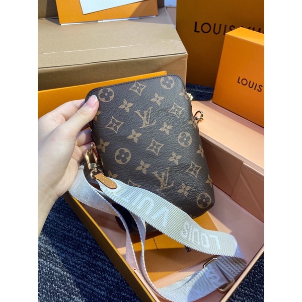 Túi LV nam nữ