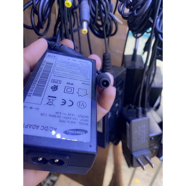 Nguồn 14v cho màn hinh và dây điên