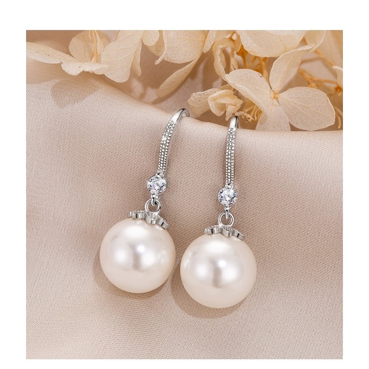 khuyên tai bạc nữ đính hạt trai, chất liệu bạc ta không rỉ