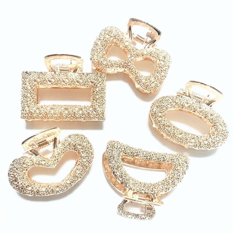 Kẹp tóc càng cua xi vag hot trend