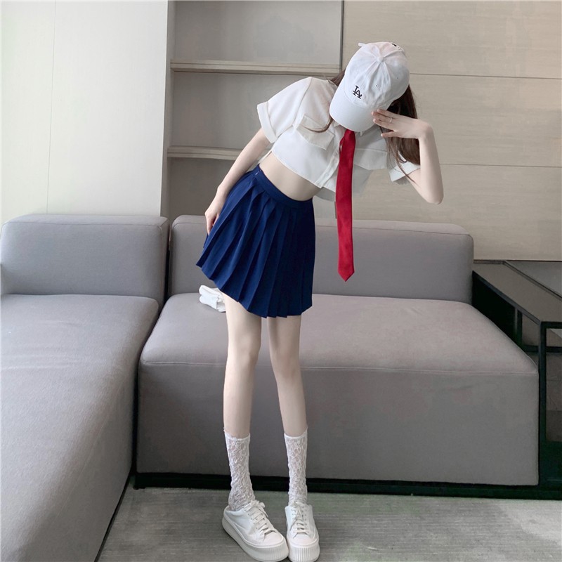 Set áo sơ mi croptop tay ngắn túi giả cà vạt thắt trắng cổ polo + váy ngắn lưng cao xếp ly xanh ulzzang