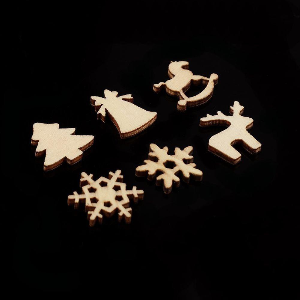 Bộ 50 miếng gỗ hình dáng xinh xắn dùng để trang trí cây thông